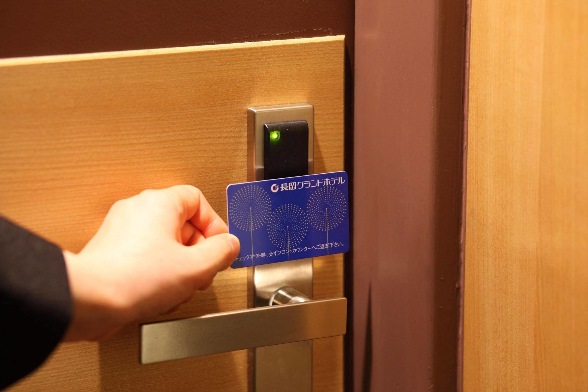 Nagaoka Grand Hotel Екстериор снимка