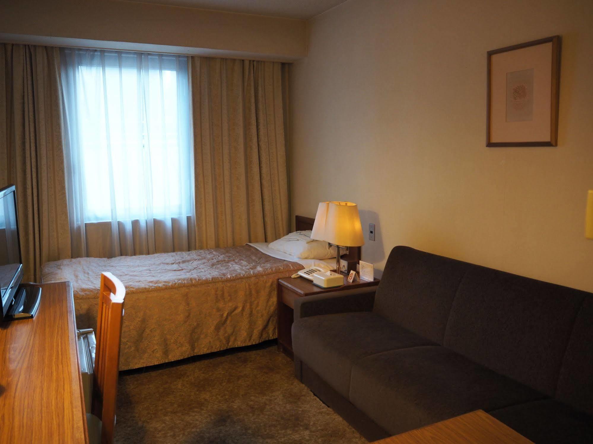 Nagaoka Grand Hotel Екстериор снимка